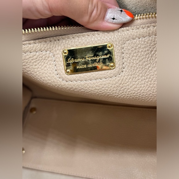 Salvatore Ferragamo Amy Gancini Leather Handbag - Picture 9 of 13